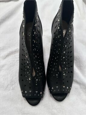 Vince Camuto Black Studded Peep-Toe Laser-Cut Booties